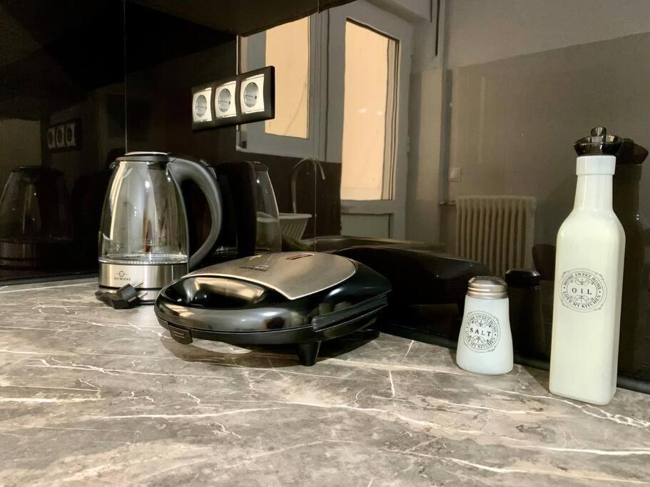 Alexa'S Downtown Apartment Atina Dış mekan fotoğraf