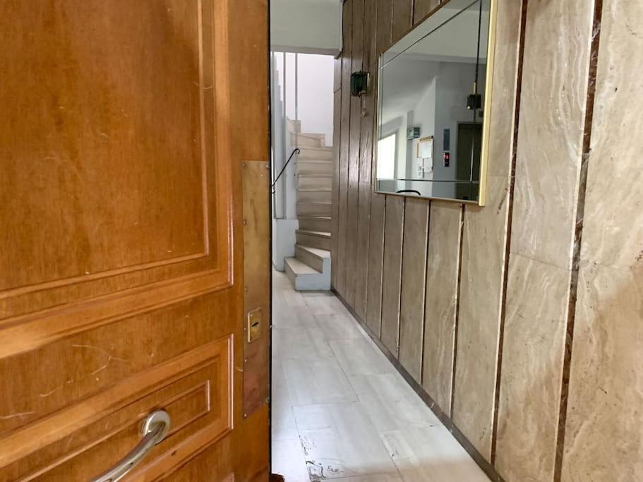 Alexa'S Downtown Apartment Atina Dış mekan fotoğraf